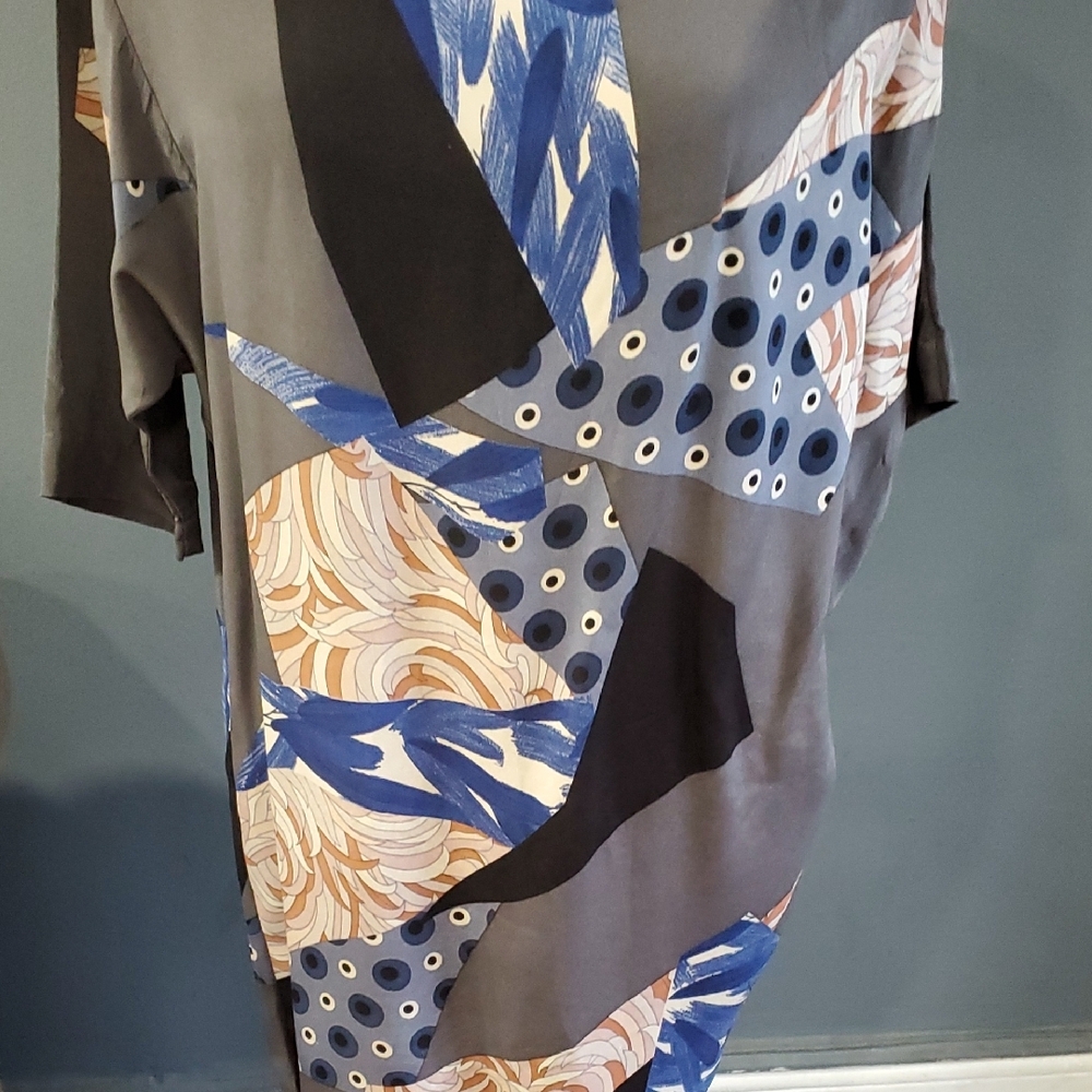 Rutzou Gray and Blue Silk  Sheath Artdeco  Dress with Dolman Sleeves - Picture 5 of 16